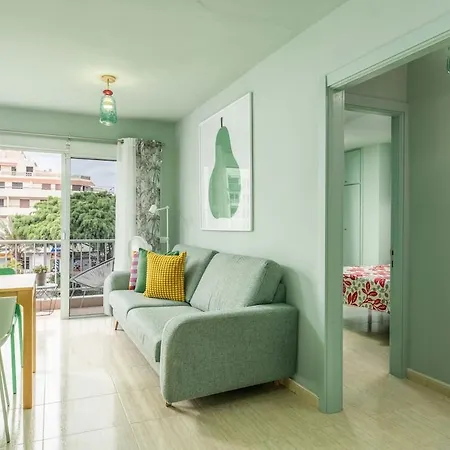 Cristianos Plaza, With Air-conditioning Apartment