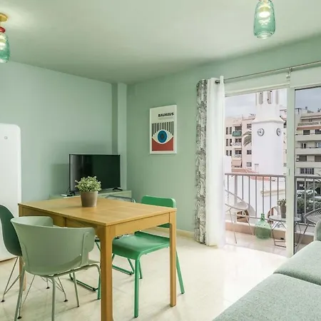 Apartment Cristianos Plaza, With Air-conditioning Los Cristianos (Tenerife)