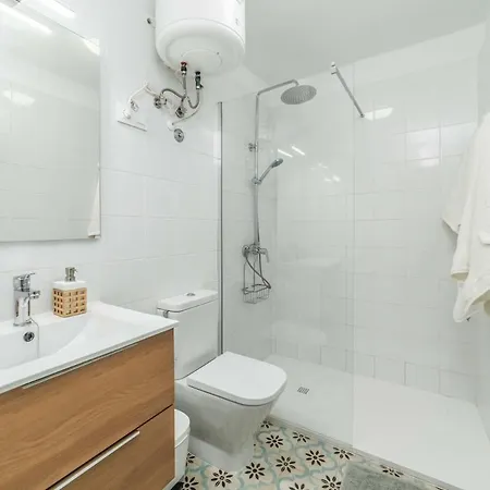 דירה Cristianos Plaza, With Air-conditioning